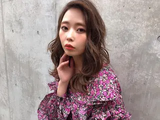 ミディアム カラー ルービック 奈良のヘアスタイル