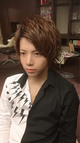 ヘアアレンジ メンズ セット&メイク RICK trickのヘアスタイル