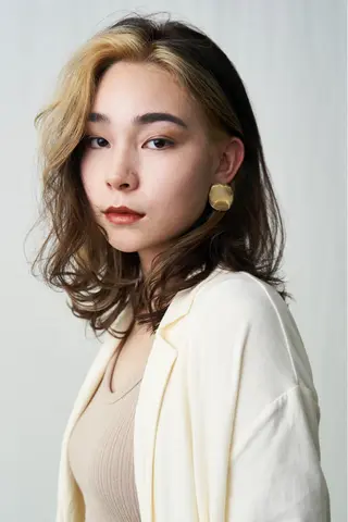 ミディアム カラー ミヤギ リュウキのヘアスタイル