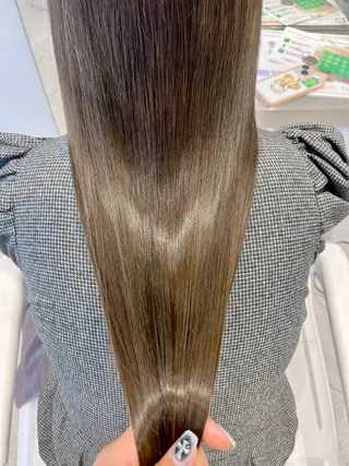 ロング カラー iLi🫧kim ryongna🦋のヘアスタイル