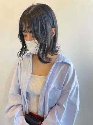 ミディアム カラー 今井 聖玲奈のヘアスタイル