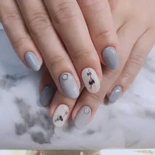 ネイル ネイルサロンエクラ 🫧Shizukaのネイルデザイン