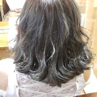 ミディアム 槌本 健成のヘアスタイル