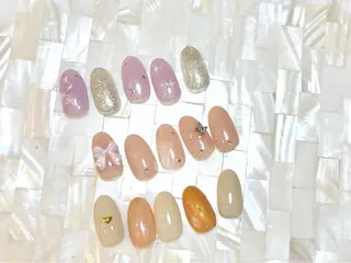 ネイル Elegancia. Hiromiのネイルデザイン