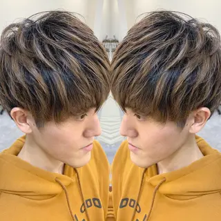 ショート H (エイチ) 烏丸御池店のヘアスタイル