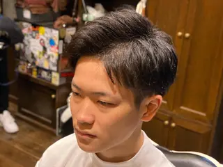 ショート メンズ 浅見 天翔のヘアスタイル