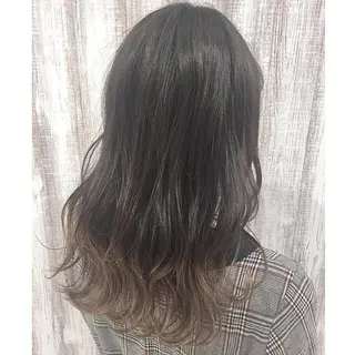ロング カラー ヘアアレンジ 透明感♡︎♡︎ 佐々木早苗のヘアスタイル