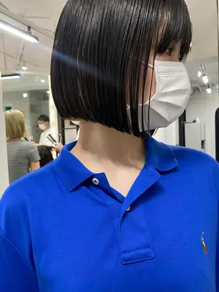 ショート カラー センターパート/ 暖色カラーayuのヘアスタイル