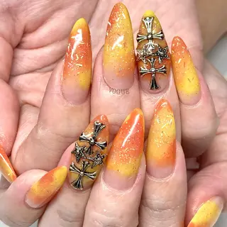 ネイル VOGUE ×SWANのネイルデザイン