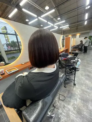ミディアム 佐藤 菜穂のヘアスタイル