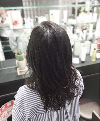 セミロング カラー パーマ ヘアアレンジ ジユン 지윤のヘアスタイル