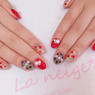 ネイル La neige* yuki 🐩🌙のネイルデザイン