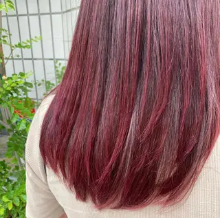 ロング アダチ コウスケのヘアスタイル