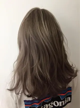 セミロング カラー パーマ ヘアアレンジ ✨ハイクオリティ✨ 山本香也のヘアスタイル
