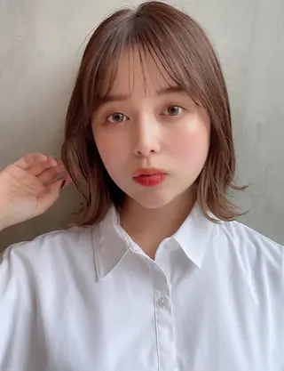 ミディアム WILLOW 京橋のヘアスタイル