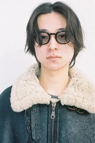 ミディアム パーマ メンズ 小森 優哉のヘアスタイル