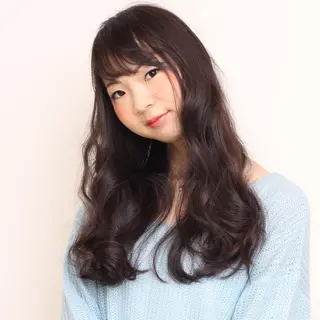 ロング パーマ 中林 由佳のヘアスタイル