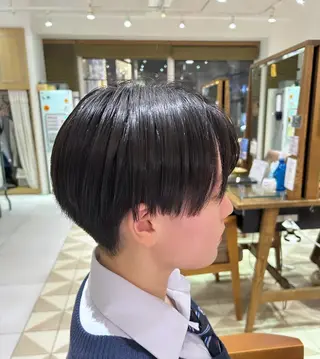 ショート メンズ 吉水 彩乃 /ボブ/艶感カラーのヘアスタイル