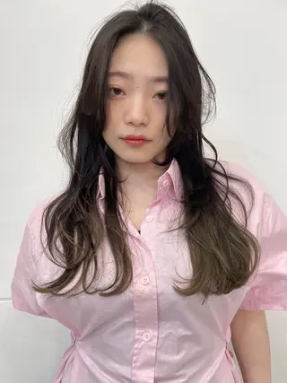 ロング 石川 理恵のヘアスタイル