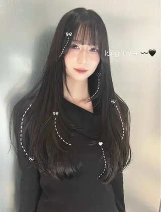 ロング nanase / レイヤーカットのヘアスタイル