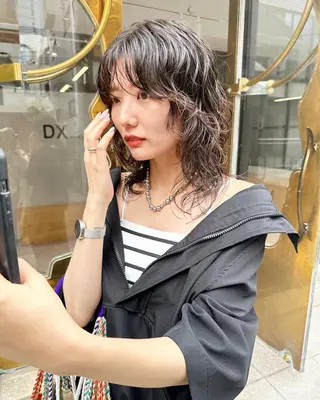 ミディアム パーマ ラベンダーカラー＆ ミルクティー太田のヘアスタイル