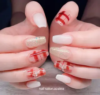 ネイル R inのネイルデザイン