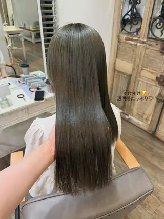 ロング Rinka/レイヤー /透明感カラーのヘアスタイル