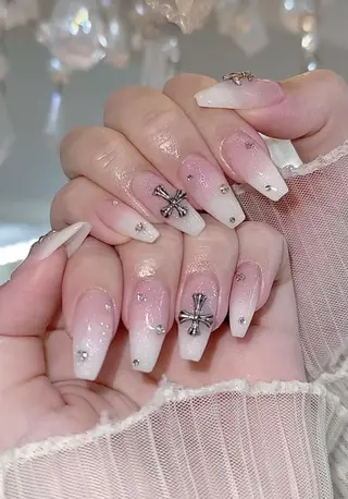 ネイル MIHANA SAKURAのネイルデザイン