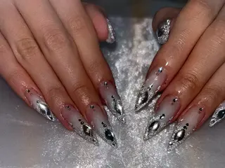 ネイル ALPHA. MAHIROのネイルデザイン