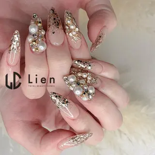 ネイル 山田 真里のネイルデザイン