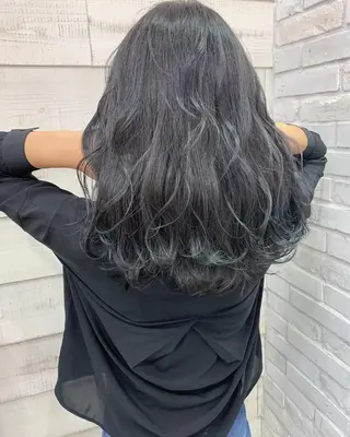 ミディアム カラー 北間 寛哉のヘアスタイル
