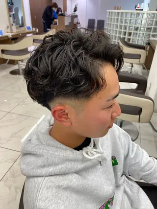 パーマ メンズ ハードパーマ Rico💜のヘアスタイル