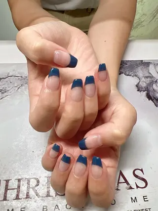 ネイル ガレンドウ 白澤 愛子のネイルデザイン