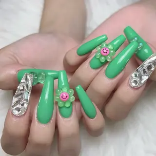 ネイル Nail salon EM（エム）諸星のネイルデザイン