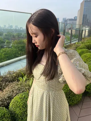 ロング 千代 夏輝のヘアスタイル