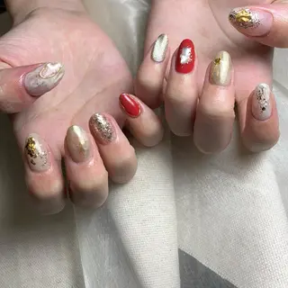 ネイル 里見 麗のネイルデザイン