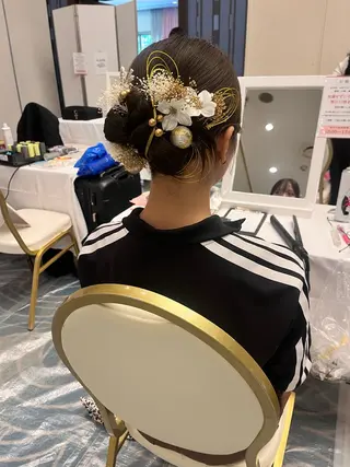ヘアアレンジ 玉城 里奈の眉毛・アイブロウイメージ