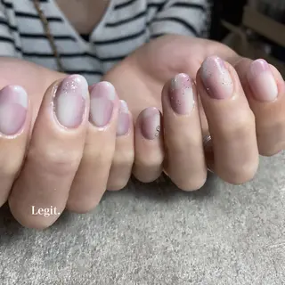 ネイル Legit nail salonのネイルデザイン