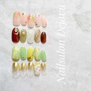ネイル Nail salon Dejavu 🌿のネイルデザイン