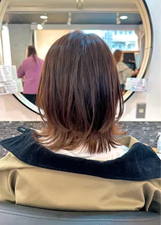 ミディアム 大人可愛いレイヤー 大田のヘアスタイル