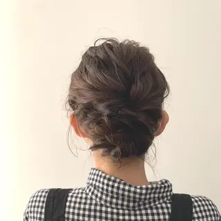 ミディアム 綿貫 美雪のヘアスタイル