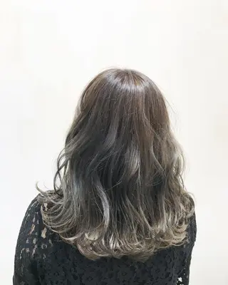 セミロング 吉河 克則のヘアスタイル