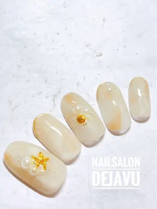 ネイル Nail salon Dejavu 🌿のネイルデザイン