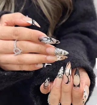 ネイル 🍑 momo_nailのネイルデザイン