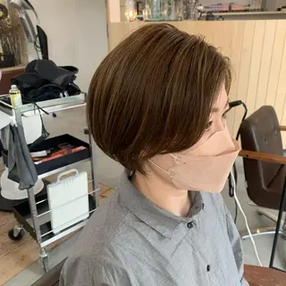 ショート 綿貫 美雪のヘアスタイル
