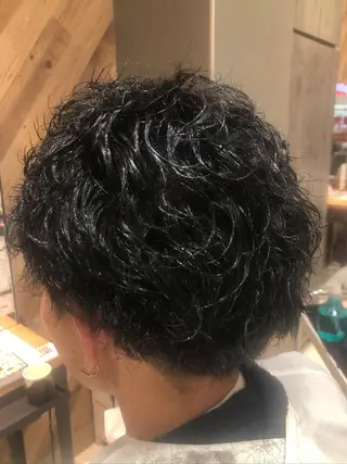 ショート パーマ ムラカミ .のヘアスタイル