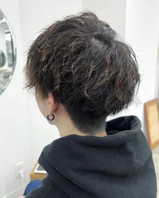 ショート パーマ メンズ ⭐️当日OK⭐️ 岩田峻のヘアスタイル