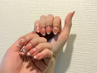 ネイル Luna Gladeのネイルデザイン