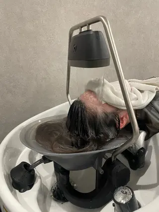 佐藤 由依/水光カラーのヘアスタイル