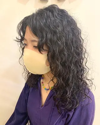 セミロング おおたけ あゆみのヘアスタイル